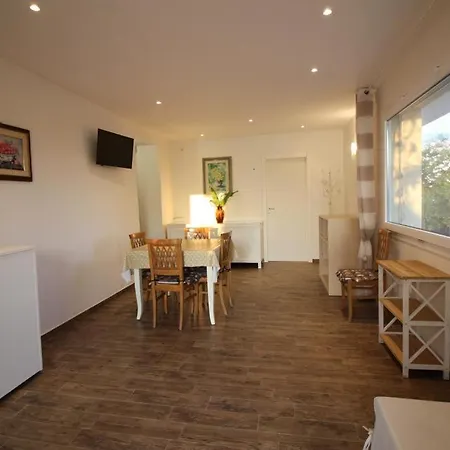 Apartament Villa Mindelli Torre Santa Sabina